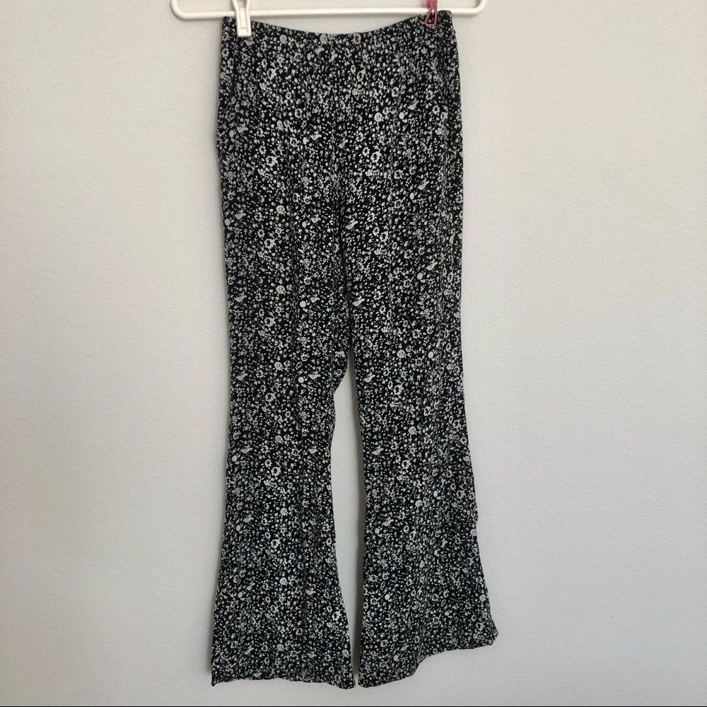 LA HEARTS FLORAL FLARE BOHO PANTS✌🏽
